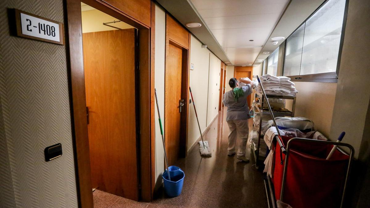 El sector hotelero registra el mayor aumento en sus tasas de absentismo por incapacidades transitorias.