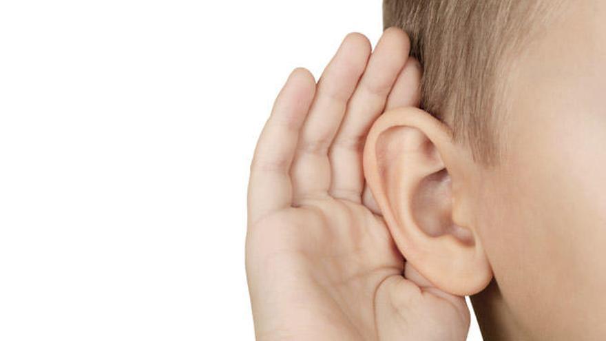 Las orejas de soplillo pueden causar complejo en los niños.