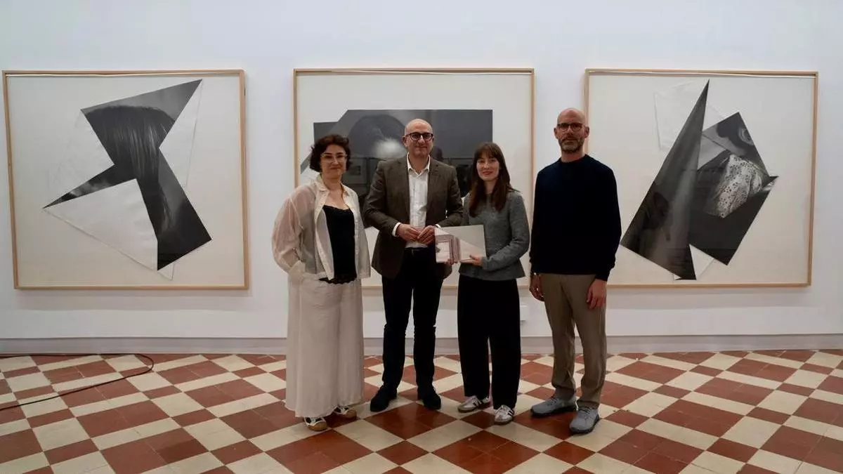 La obra de Irene González, de Vigo a Málaga: un recorrido por la memoria y la ausencia que cierra el círculo en La Térmica