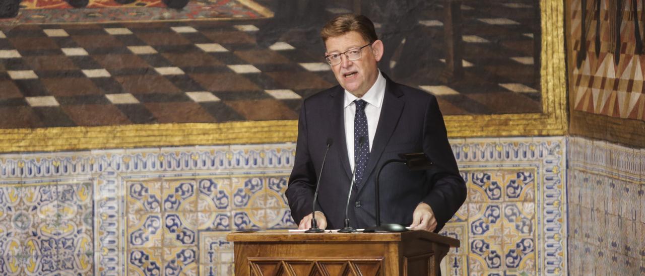 El president, Ximo Puig, durante su discurso por el 9 d&#039;Octubre