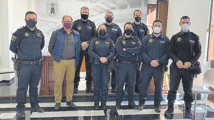 Castelló contrata de golpe 7 policías  al quedarse sin la mitad de la plantilla