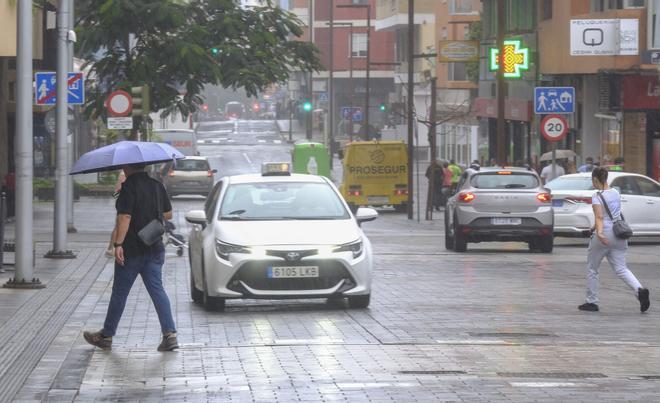 Ligera lluvia en Las Palmas de Gran Canaria (2/10/2026)