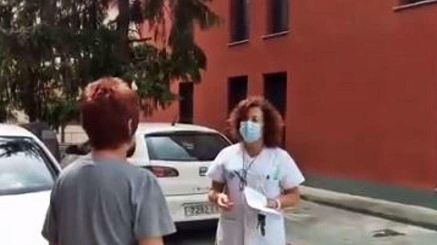 Sanitaris del baix Berguedà informen al carrer