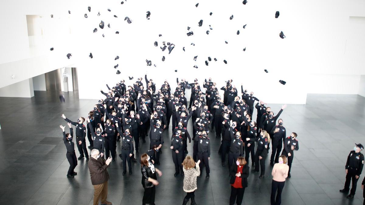 Entrega de diplomas a los 96 aspirantes a policía local en Baleares