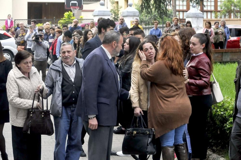 Funeral en Laviana por Marta Pérez, la joven de 17 años fallecida en accidente de tráfico.