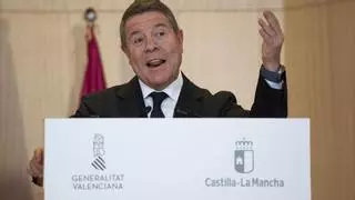 Page se compromete a que el eje Madrid-Valencia sea el primero de electromovilidad de España