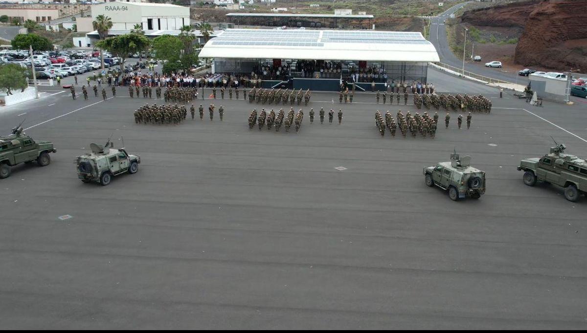 Ejercicios militares de la Brigada Canarias XVI