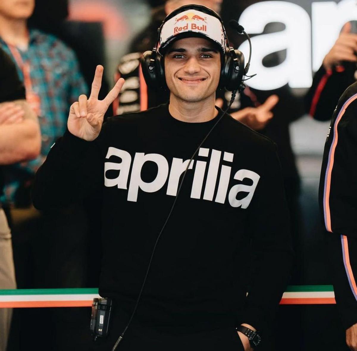 Martín vol fer les paus amb Aprilia però insisteix a marxar