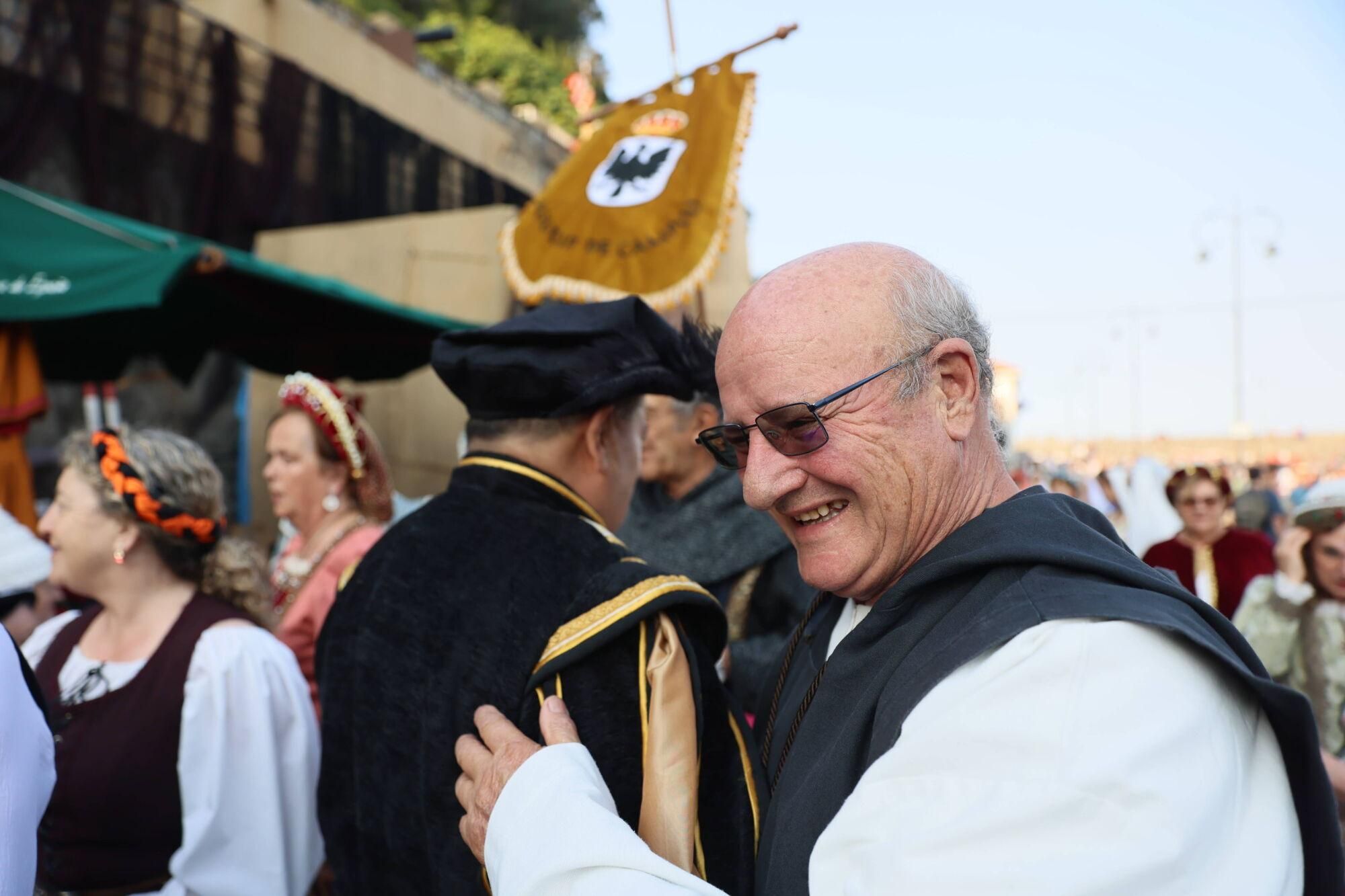 Carlos V siempre desembarca en Tazones