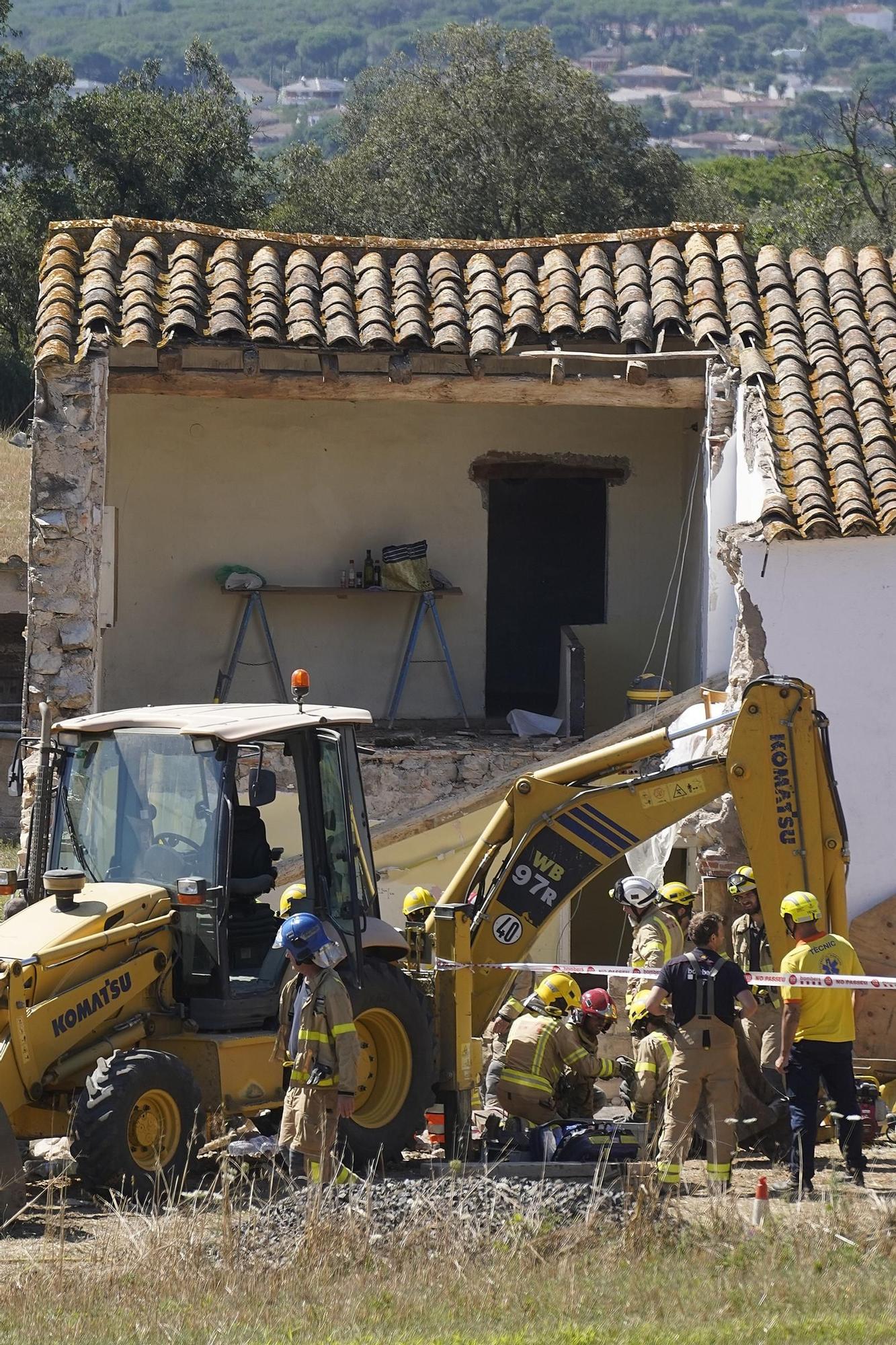 The moment of the worker's rescue in Caldes de Malavella