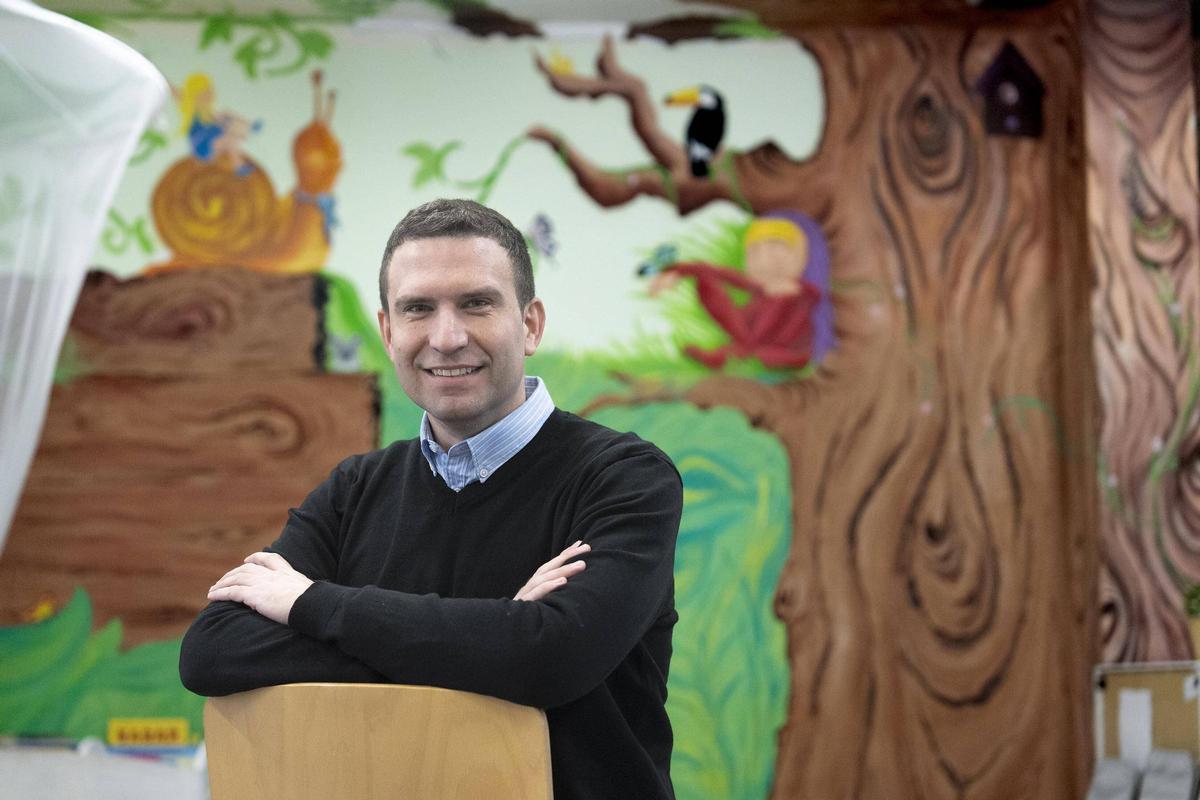 Pau Gaitán, director de escuela en Canollevelles (Vallès Oriental).