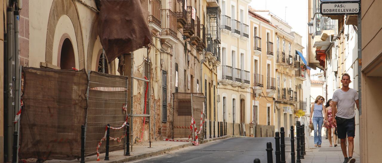 Imagen de la calle Parras, captada ayer.