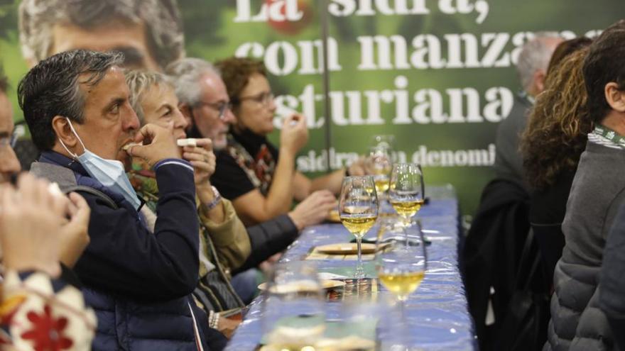 La sidra DOP realza el bocado catalán e italiano