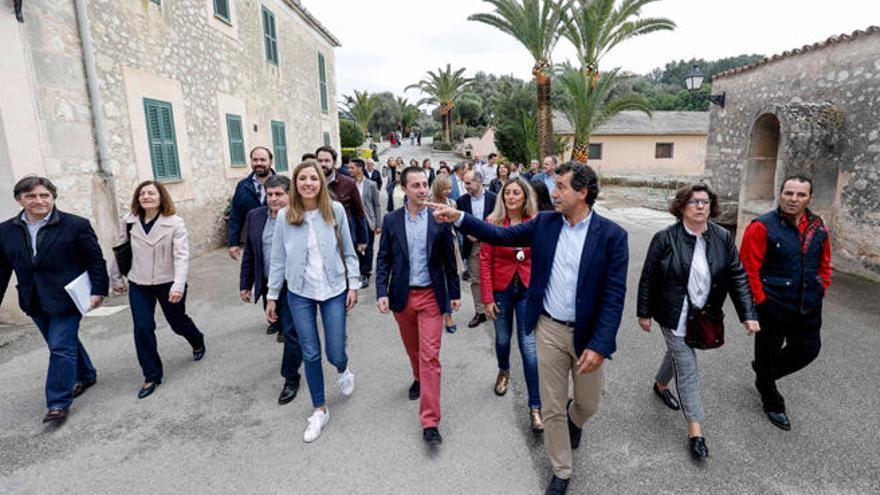El PP ha presentado a los candidatos al Consell de Mallorca en MontuÃ¯ri.