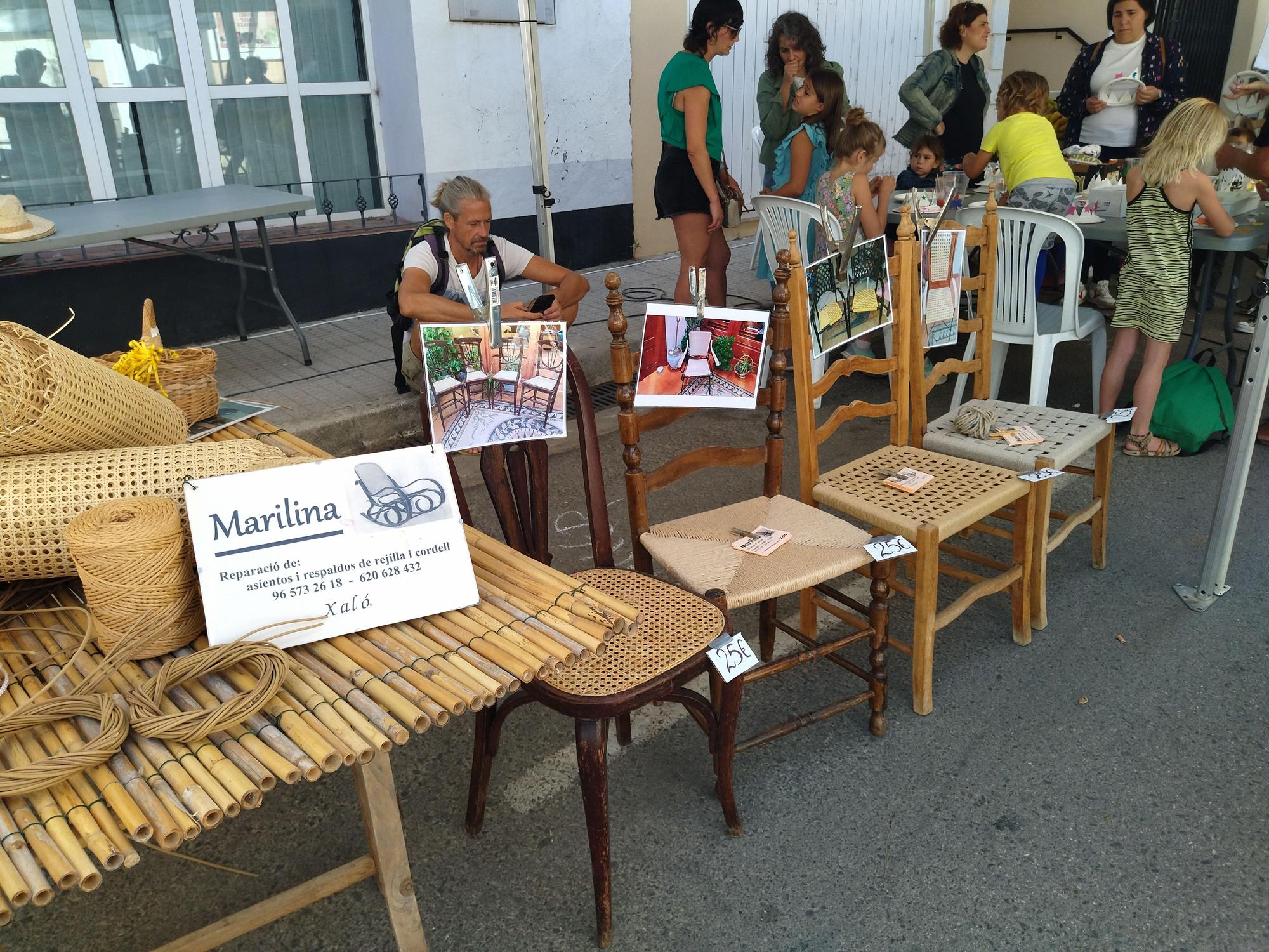 Kitsch y tradición: un paseo por el rastro de Xaló