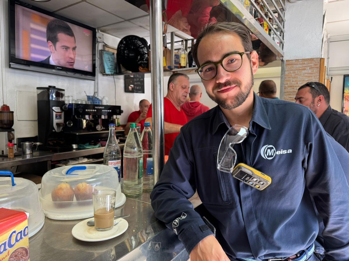 Jorge González, un tinerfeño que acude a esta cafetería siempre que se traslada por trabajo a Gran Canaria.