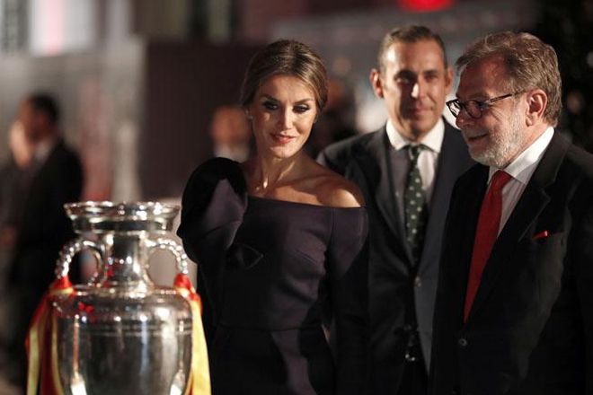 Letizia Ortiz, de Delpozo