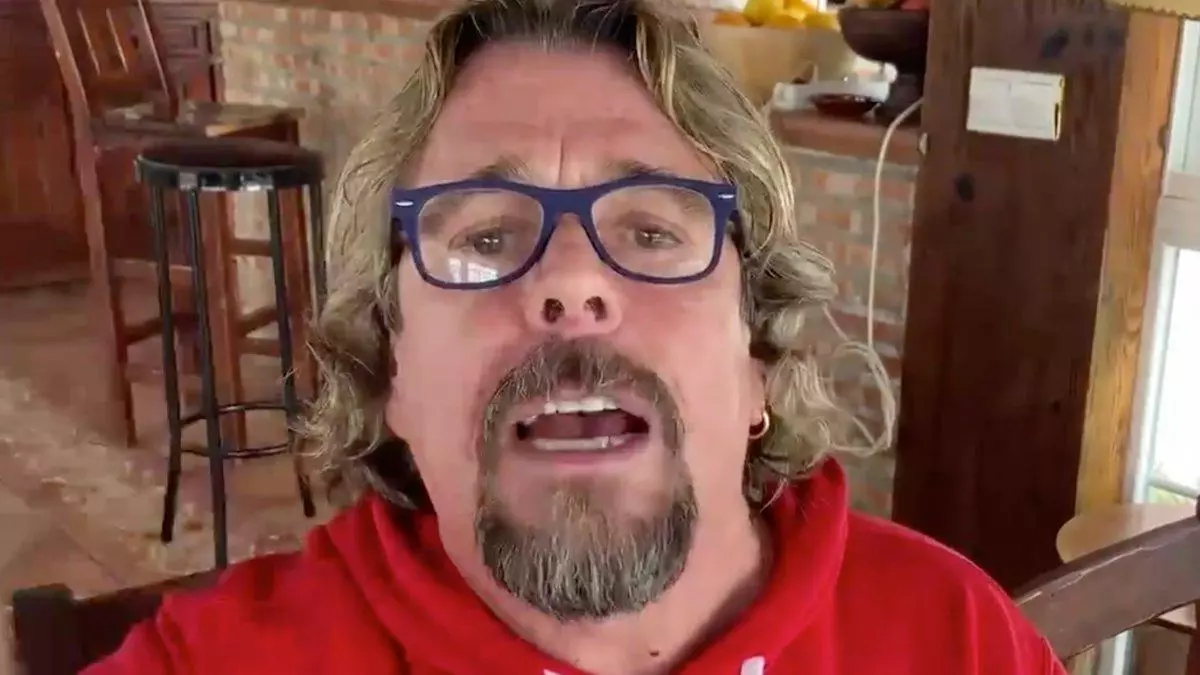 Juan Muñoz ('Cruz y Raya') critica las medidas del Gobierno: "Prefiero morirme de Covid que de asco"