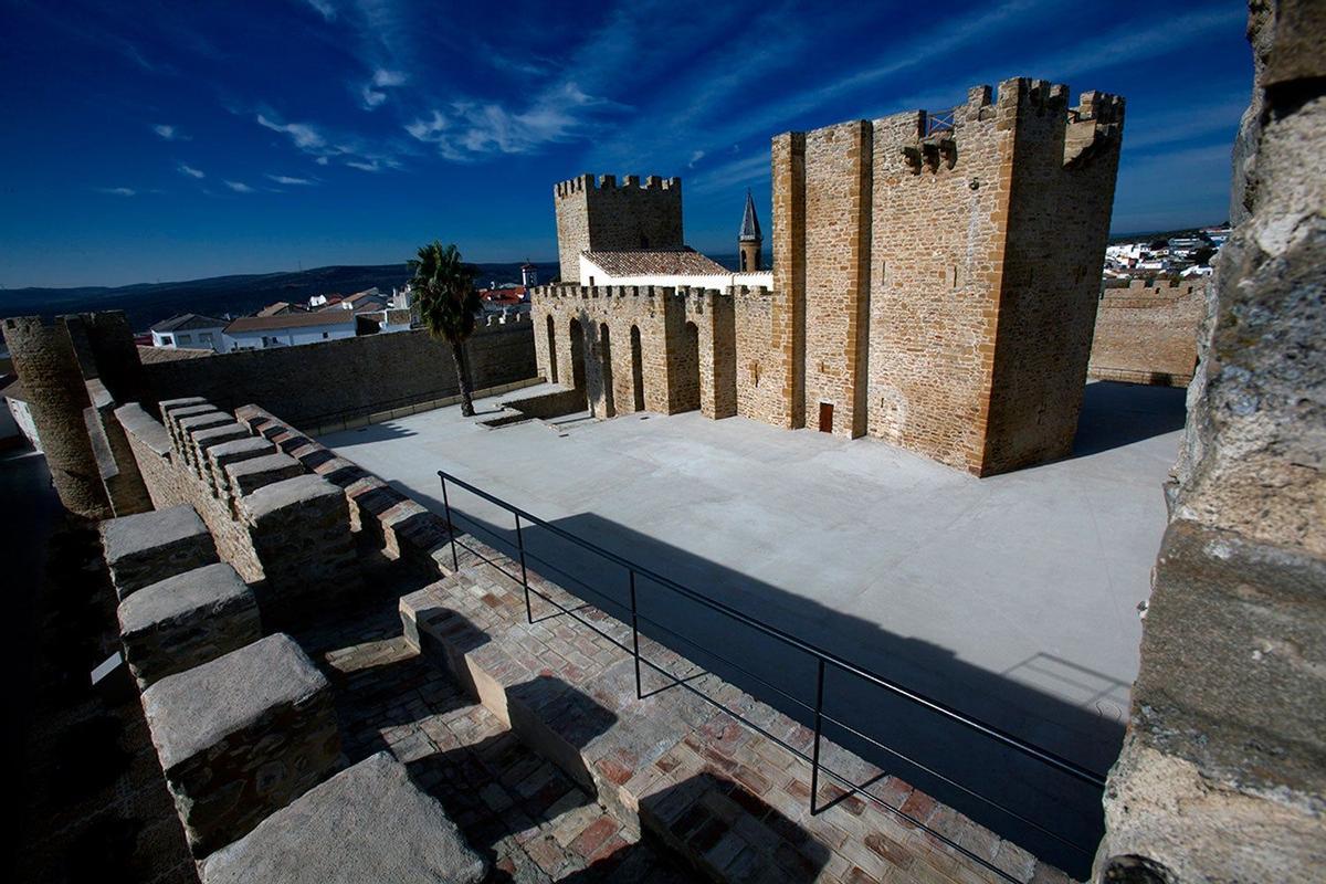 Castillo Calatravo de Lopera