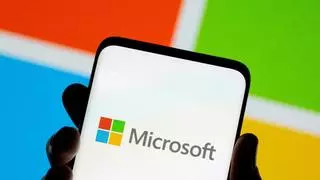 Francia multa a Microsoft con 60 millones por imponer el rastreo publicitario de los usuarios