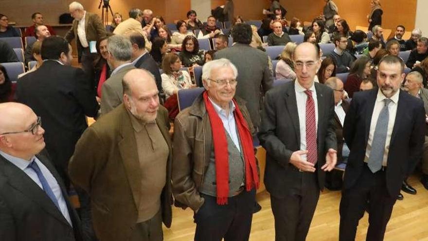 Fernández-Campa, Segura, Martín, Vázquez Almuiña y Aboal, ayer, en Santiago. // Xoán Álvarez