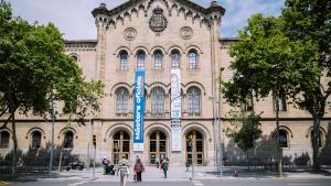 Facultad de filología y comunicación de la Universitat de Barcelona.