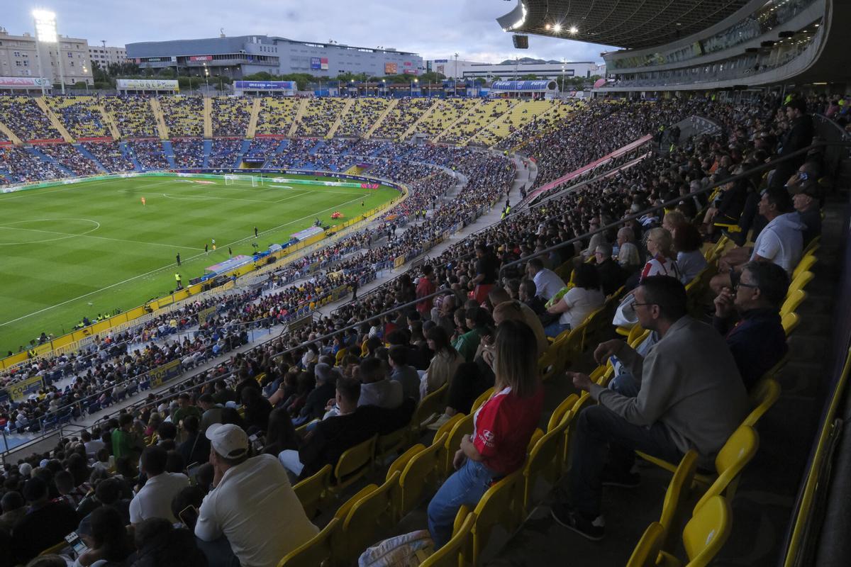 La Final de la Copa de la Reina entre el FC Barcelona y Atlético de Madrid, en el estadio de Gran Canaria