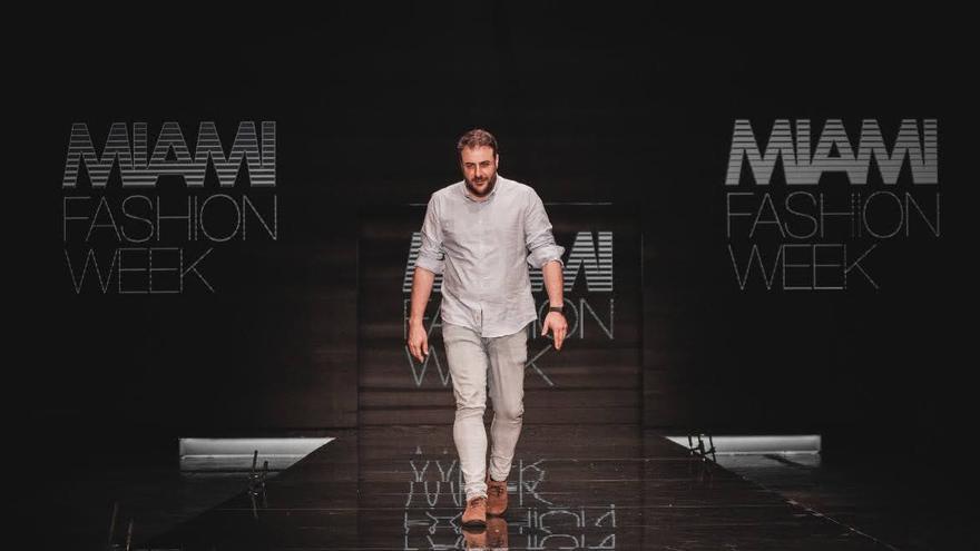 Ángel Villaboy pone el acento avilesino a la Miami Fashion Week