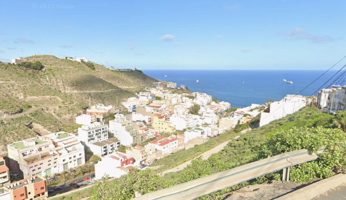 El barrio del Salto del Negro mostrado desde la calle Guantánamo.