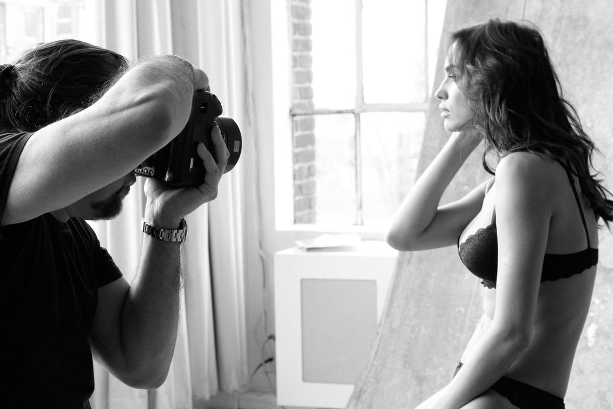 Irina Shayk posa con el 'perfect bra' de Intimissimi