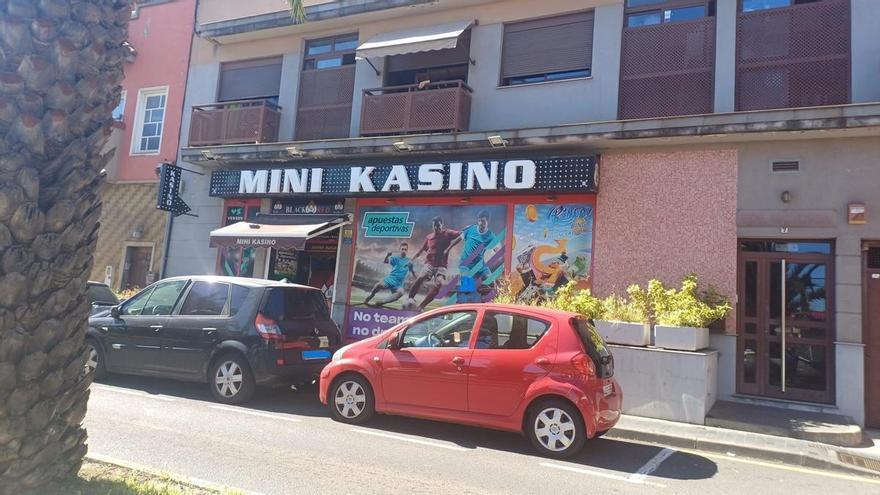 Arrestado por atracar un salón de juegos de azar en Tenerife