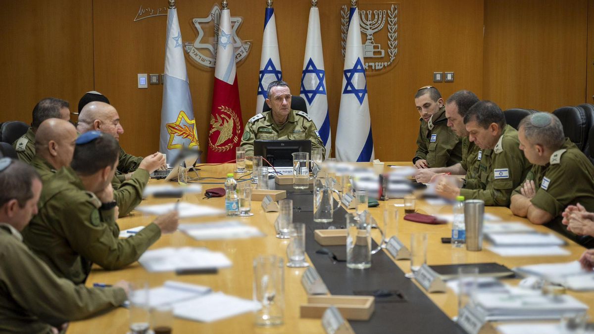 Jefe del Ejército israelí se congratula por muerte de comandante de Hizbulá en Beirut