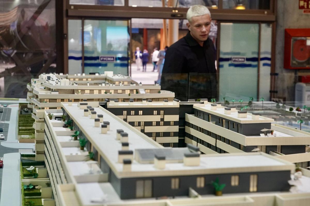 Inauguración del Salón Inmobiliario del Mediterráneo (Simed) de Málaga este jueves, 13 de noviembre de 2025