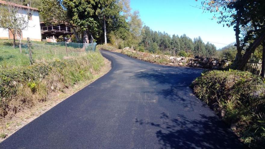 Mejoras realizadas en el acceso a Vallongo. |  | LNE