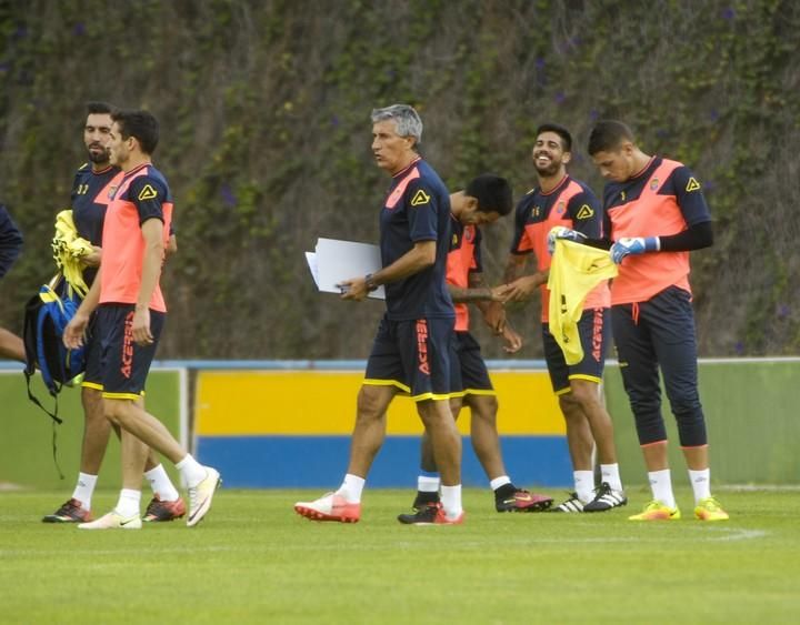 ENTRENAMIENTO DE LA UD LAS PALMAS