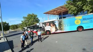 La cooperativa del autobús de Plasencia recibirá hasta 275.000 euros para mantener el servicio