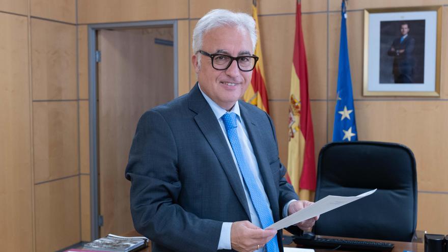 Javier Rincón, consejero de Agricultura: &quot;La DO Cariñena destaca por su carácter pionero&quot;