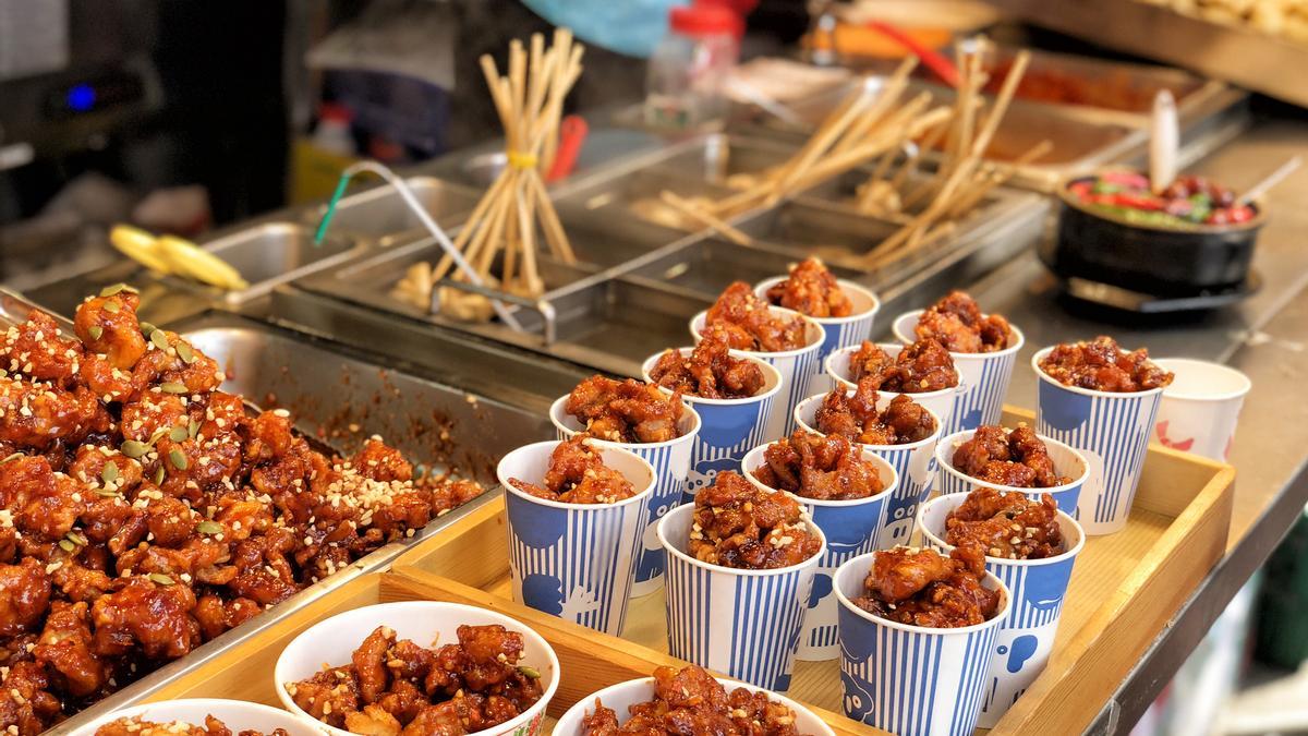 11 comidas callejeras que te van a fascinar si visitas Corea del Sur