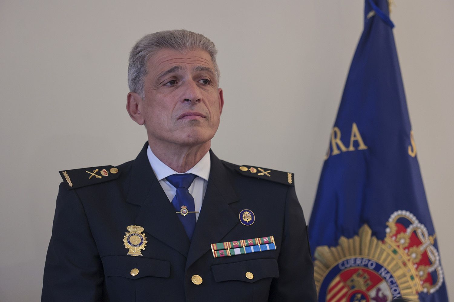 En imágenes: la toma de posesión del nuevo Jefe Superior de la Policía Nacional en Asturias
