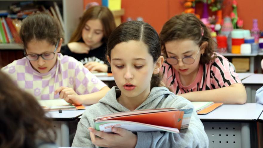 Un alumne de cinquè: “Per fi ens hem tornat a veure les cares amb tots els de la classe, l’últim cop va ser a tercer”