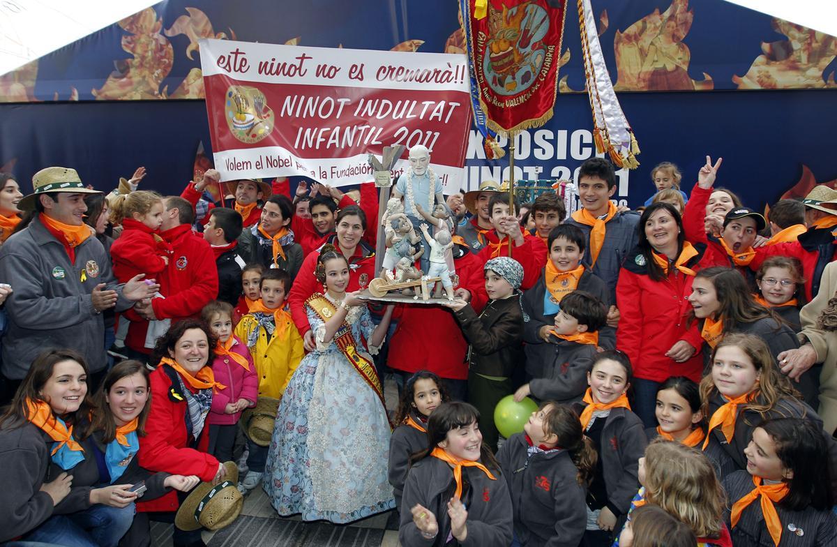 Ninot indultat infantil 2011 para Reino de València-Duque de Calabria.
