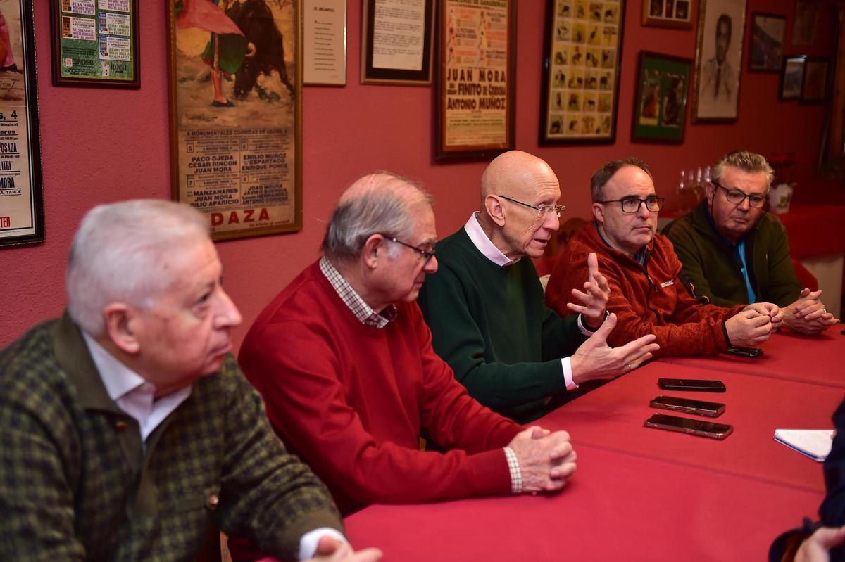 Miembros de Avepla y el MSU Norte presentan sus nuevas demandas para Plasencia.