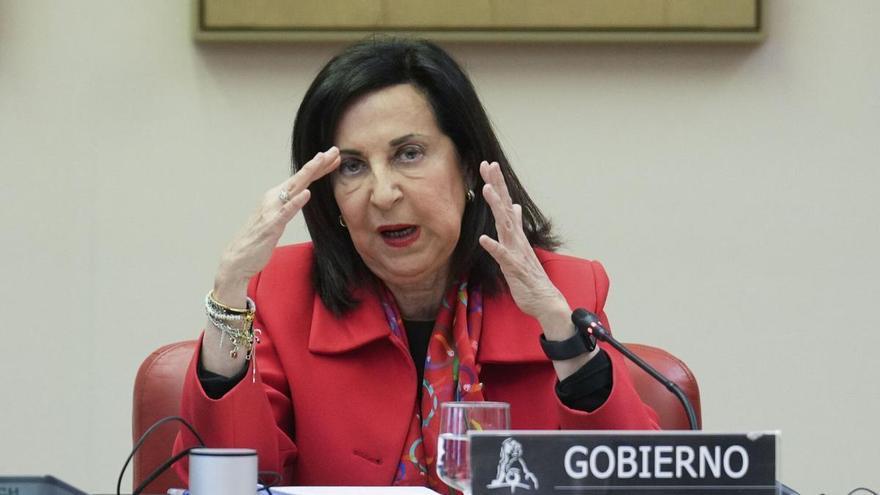 De la "enérgica protesta” a un “control de tráfico”: Gobierno y PP ante la retención de Israel de un casco azul español