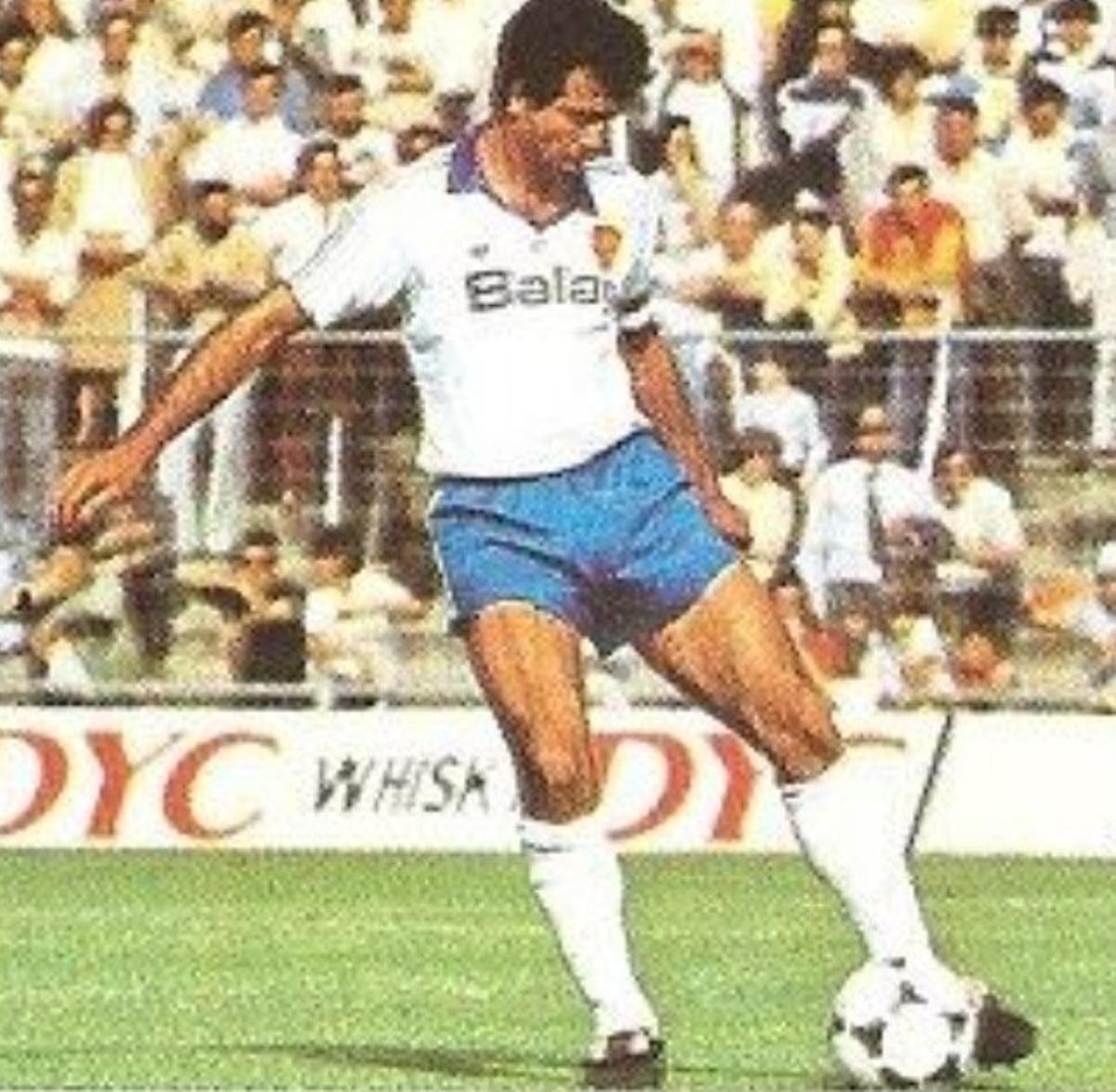 García cortés, con la camiseta del Real Zaragoza en los años 80.