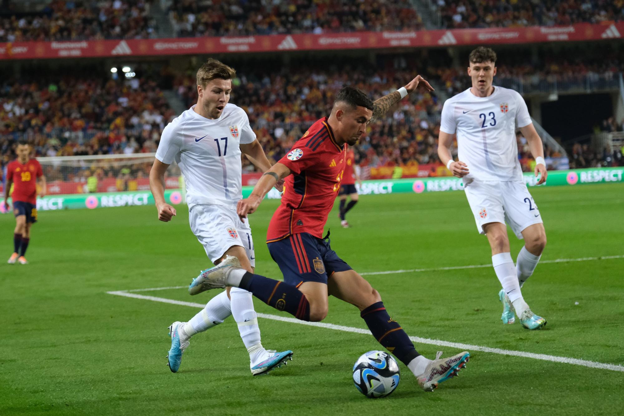 La Roja juega en Málaga contra Noruega, en imágenes