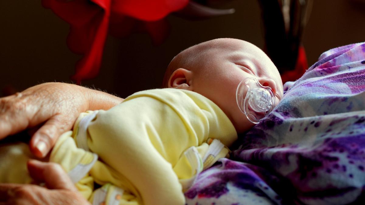 Pañales de bebé y otros productos infantiles tienen productos tóxicos