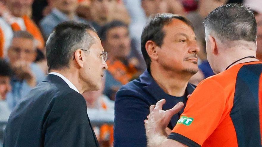 La incendiaria acusación de Ergin Ataman en el Roig Arena