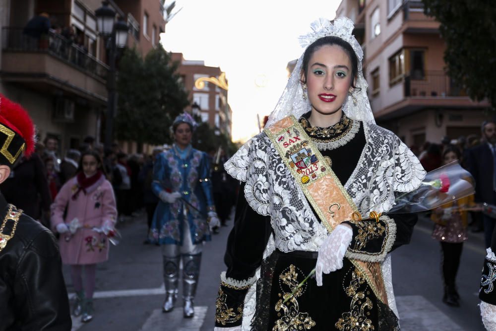 Medio millar de cargos festeros celebran la efeméride con un acto histórico de homenaje a las capitanías a tres semanas del inicio de los Moros y Cristianos