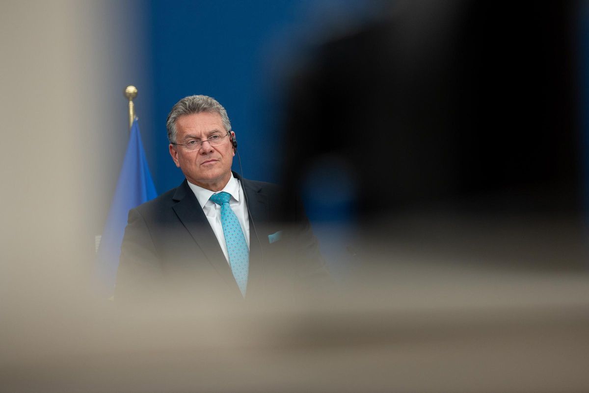 Els Estats Units i la UE formalitzen l’acord que posa fi a la guerra comercial Els Estats Units i la UE formalitzen l’acord que posa fi a la guerra comercial
