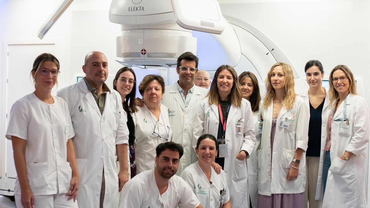El hospital Universitario de Badajoz incorpora un sistema para tratamientos de radiocirugía cerebral